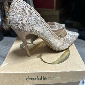Charlotte Russe Lace Heels - Cream